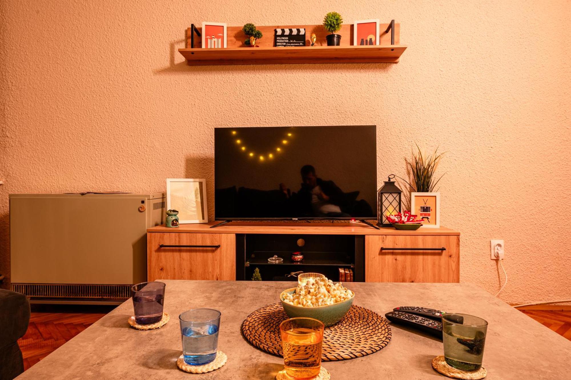Cozy Apartment In City Center Белград Екстериор снимка